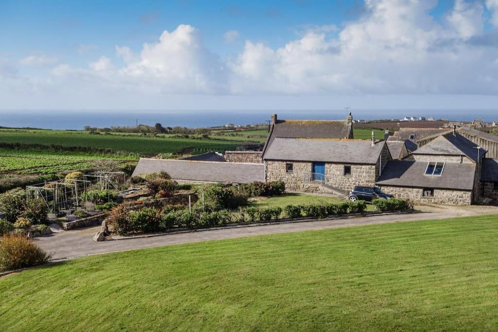 Porthcurno Barns, The Cart Lodge - Cosy Cottage, Walk To Porthcurno Beach, Pedn Vouder & Minack Theatre Penzance Exterior foto