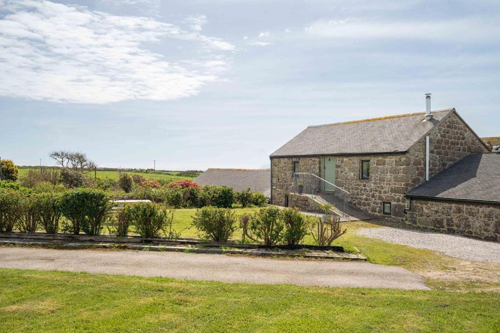 Porthcurno Barns, The Cart Lodge - Cosy Cottage, Walk To Porthcurno Beach, Pedn Vouder & Minack Theatre Penzance Exterior foto